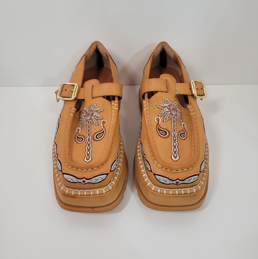 FARM Rio Tan Embroidered Flats - Picture 2 of 6